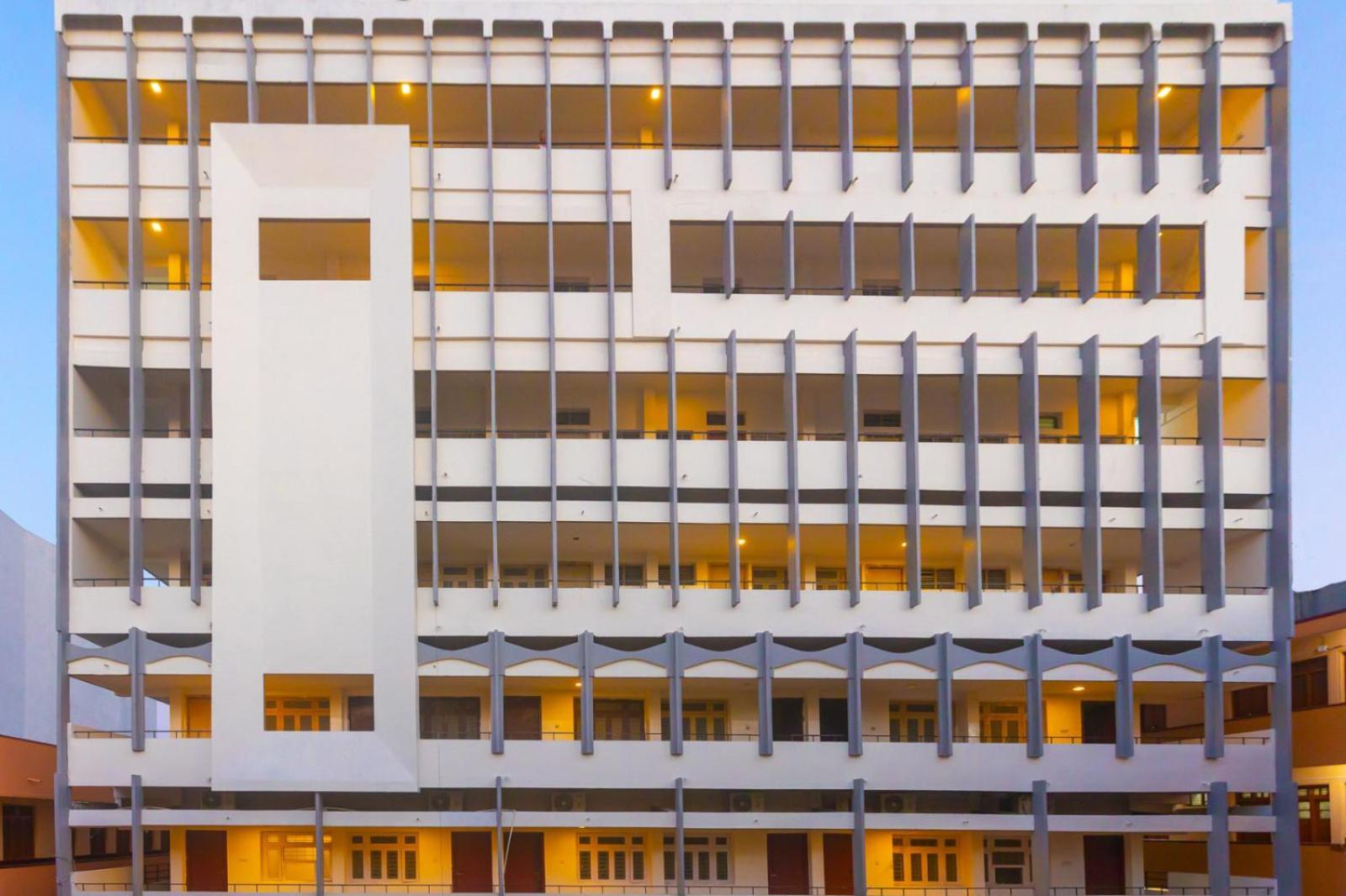 Sri Ramakrishna Hotel บังกาลอร์ ภายนอก รูปภาพ