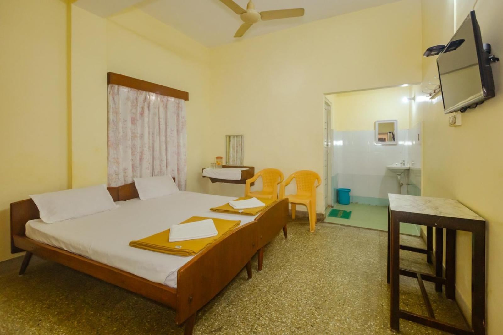 Sri Ramakrishna Hotel บังกาลอร์ ภายนอก รูปภาพ